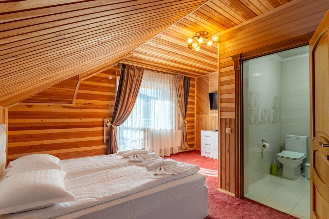 Zeleniy Bir Hotel Bukovel Ngoại thất bức ảnh